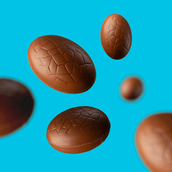 Œuf de Pâques garni lait praliné et caramel